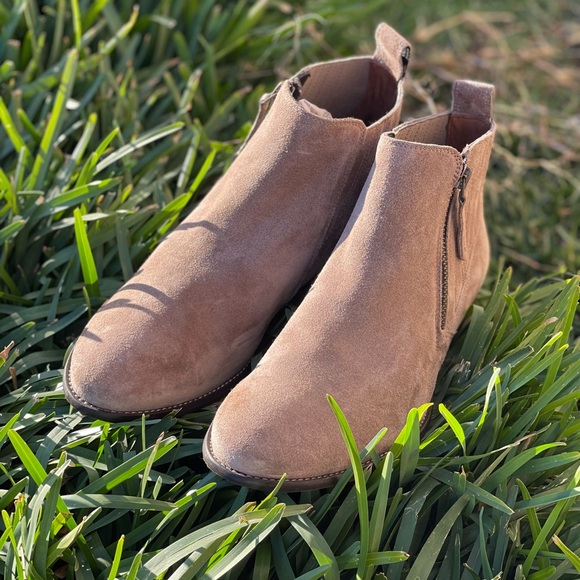 PAUL GREEN🍂🍁Natalie Taupe suede leather booties 7.5 - Picture 2 of 14